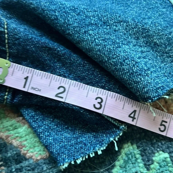 AFRM Paso Shorts - Picture 4 of 10